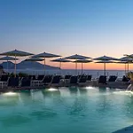 Delfino Hotell 4*