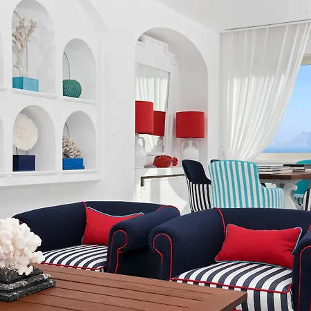 Delfino Hotel 4*