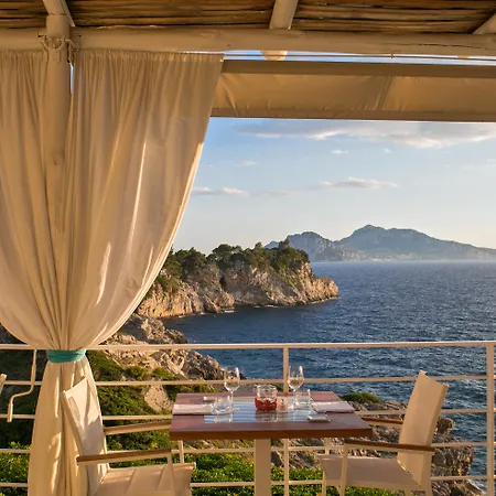 Delfino Hotel Massa Lubrense