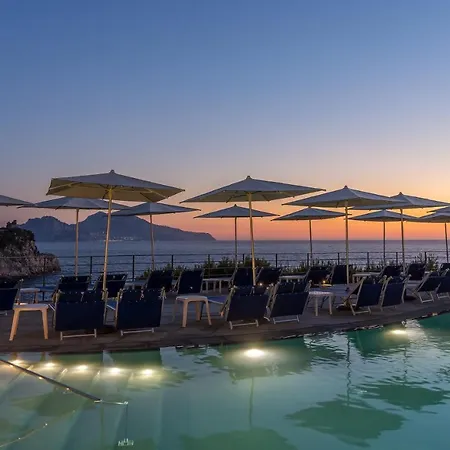 Hotel Delfino